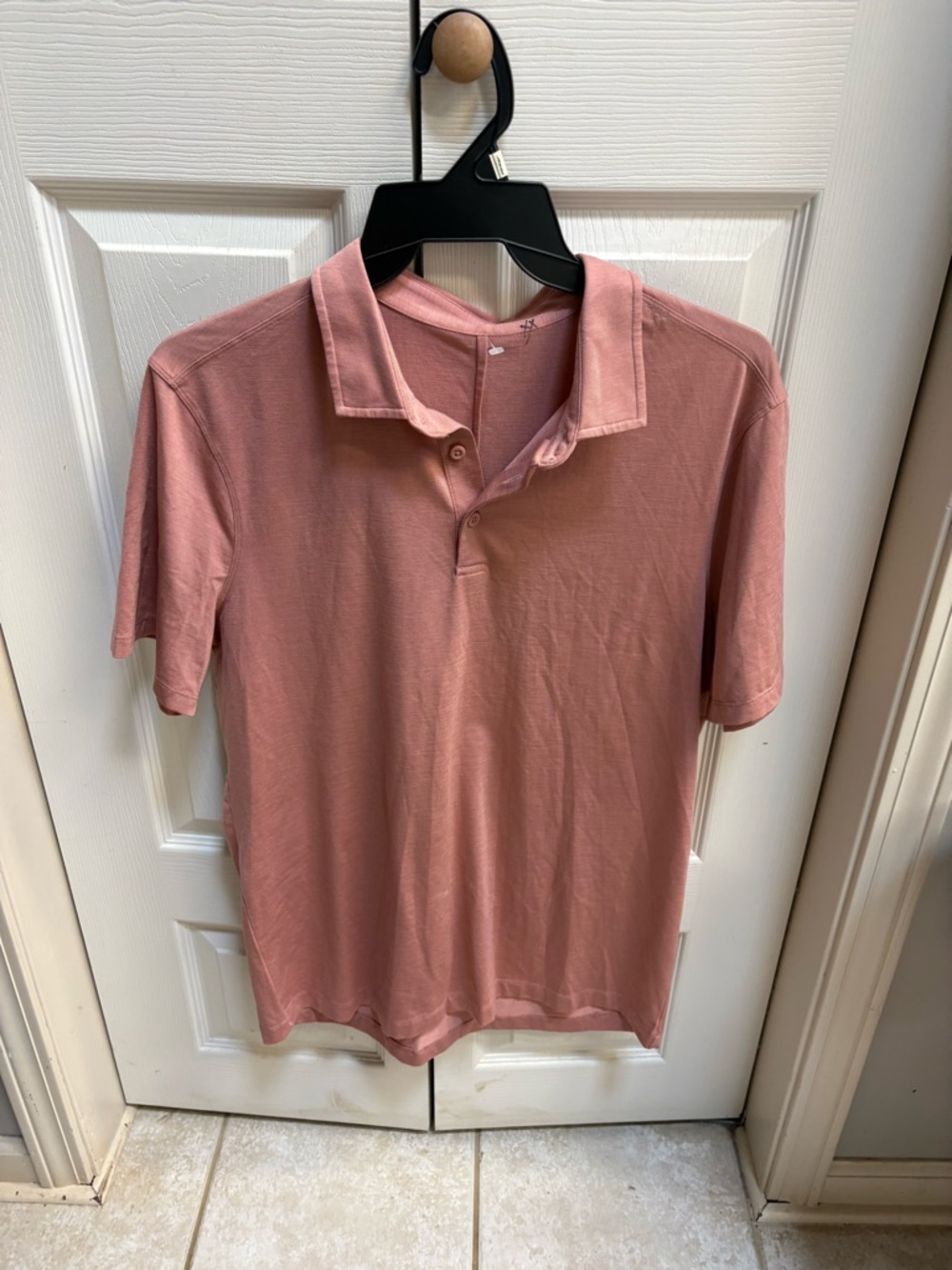 lululemon athletica Men's Polo - Dusty Rose